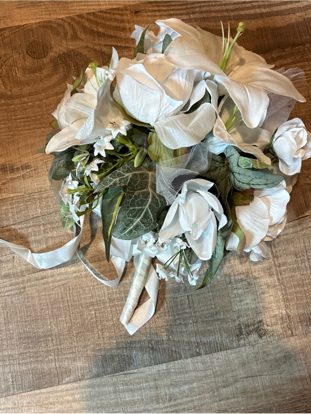 White Silk Floral Bouquet Home Accent